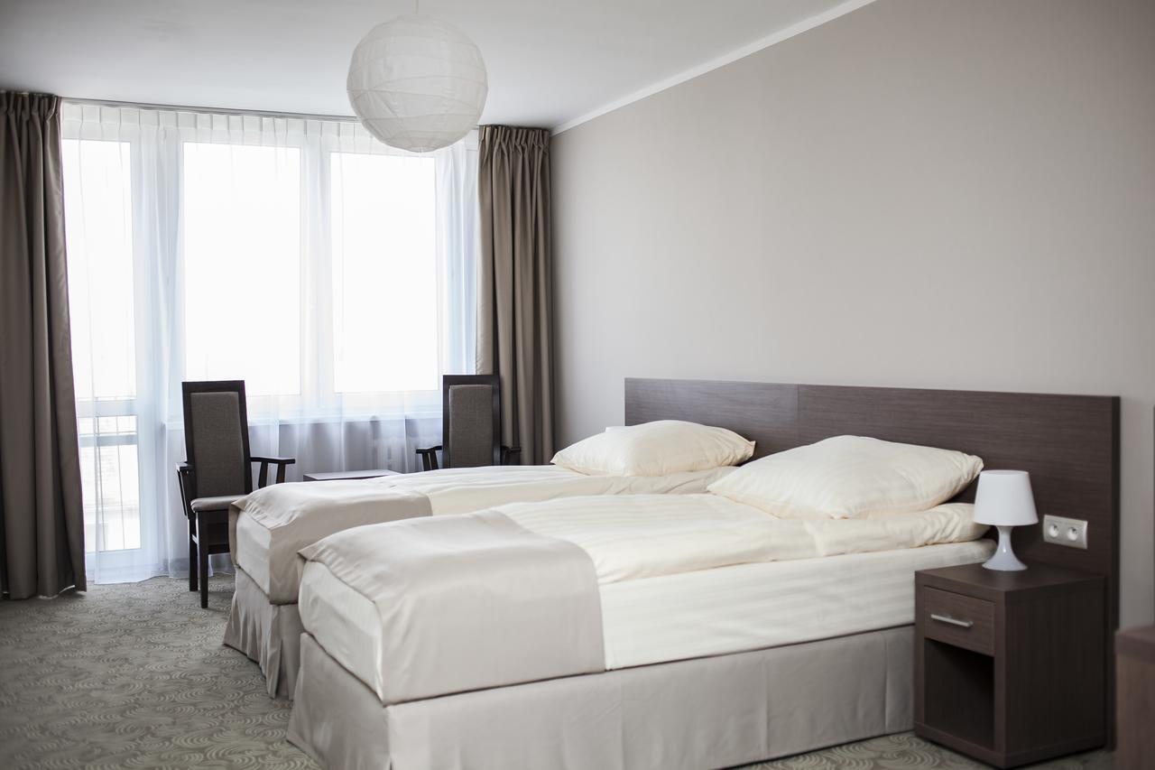 Four Points By Sheraton Wroclaw Bagian luar foto