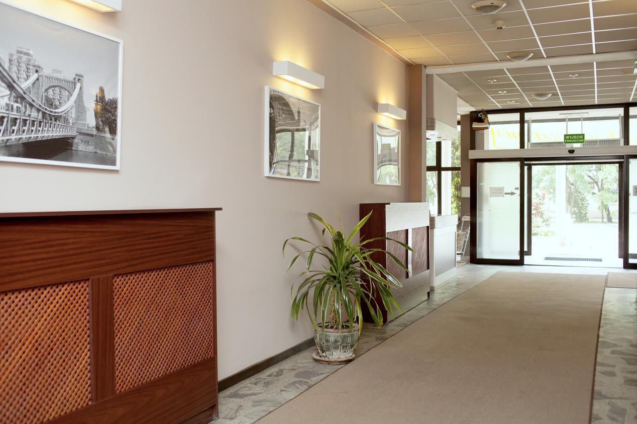 Four Points By Sheraton Wroclaw Bagian luar foto